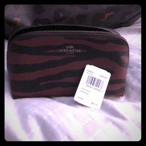 Makeup bag